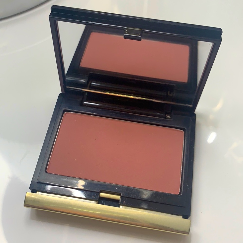 Kevyn Aucoin Pure Powder Glow Blush in Helena